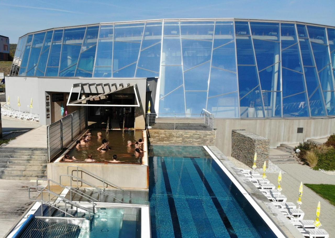 Hotel Thermal ŠÍRAVA Kaluža Exteriér fotografie
