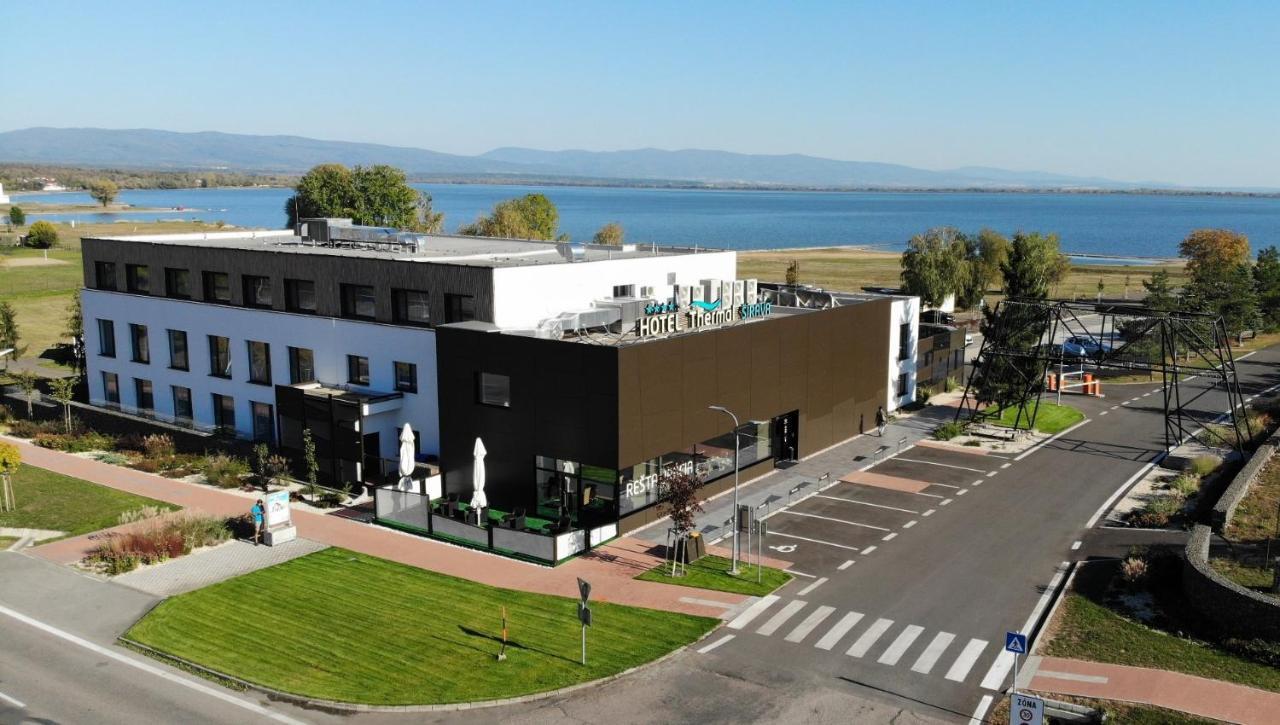 Hotel Thermal ŠÍRAVA Kaluža Exteriér fotografie