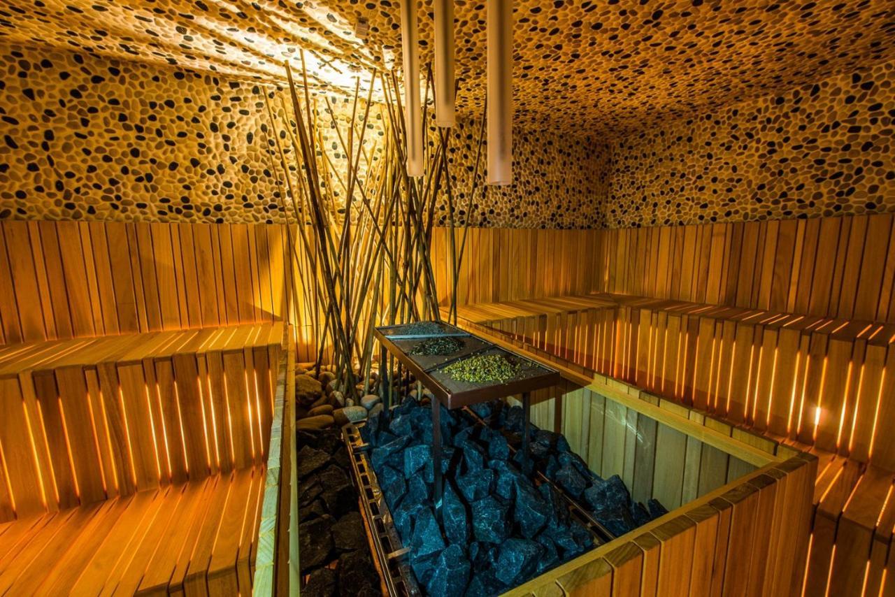 Hotel Thermal ŠÍRAVA Kaluža Exteriér fotografie